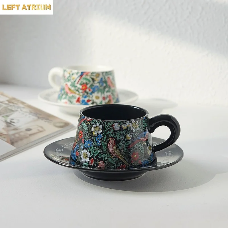 Coffee Tea Box - Cangkir Kopi dan Piring Sajian Motif
