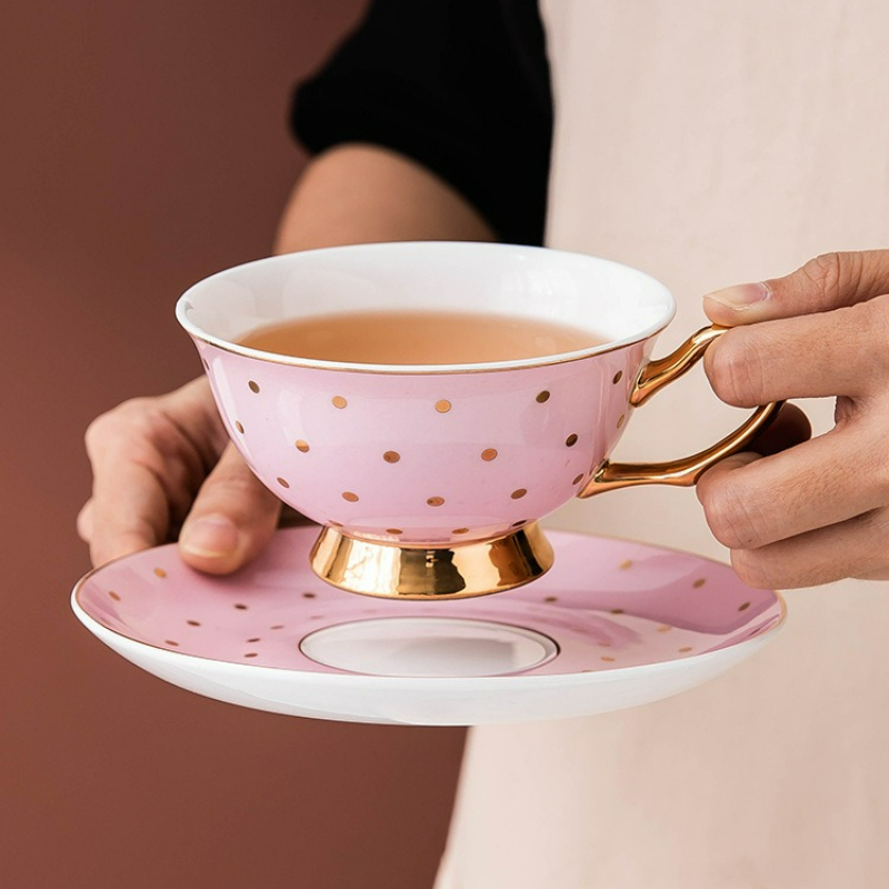 Water Tea And Coffee - Mug Kopi Keramik Warna Pink dengan