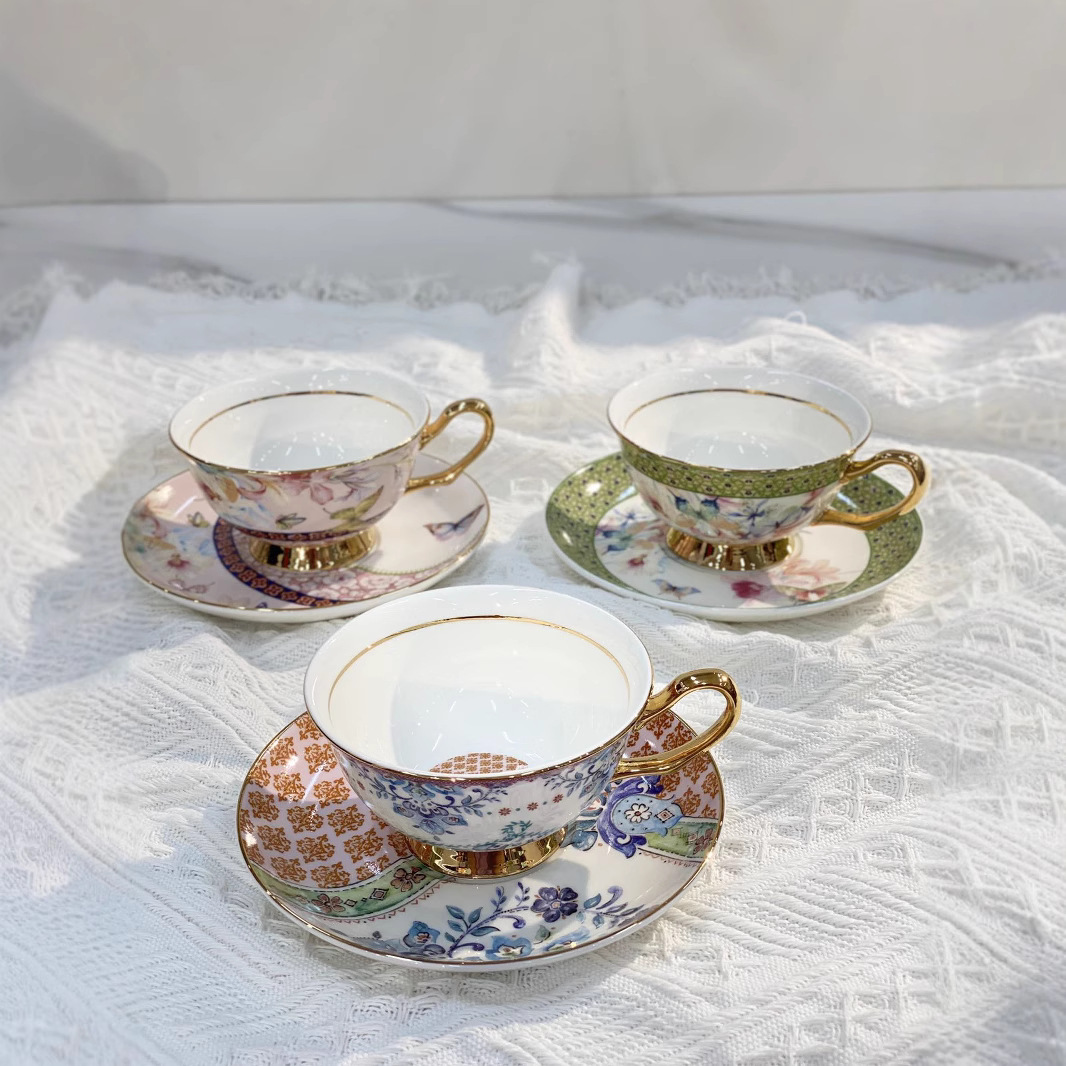 Cangkir & Piring Porselen Klas - Water Tea And Coffee ulasan dan harga