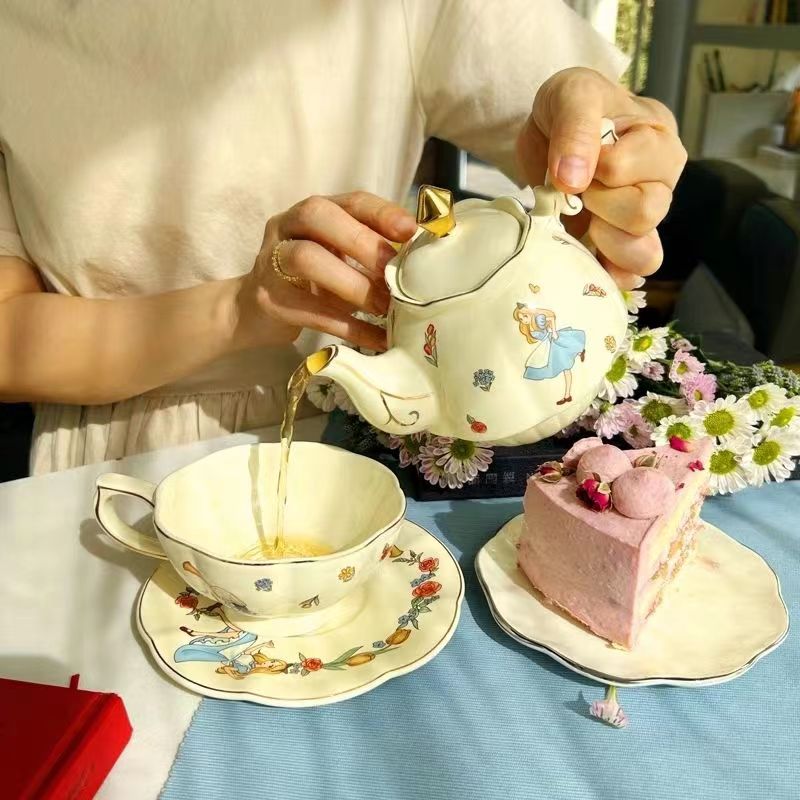 Set Teh dan Kopi Keramik Alice - Coffee Tea Friends ulasan dan harga